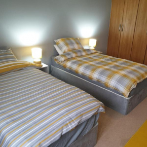 Queens Rooms, Perfect Guest Rooms on Queens Road, Manchester